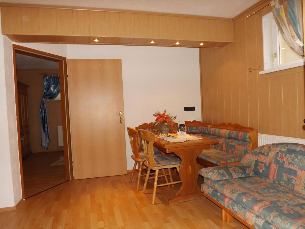 Appartementhaus Sabine Kotschach-Mauthen Oda fotoğraf